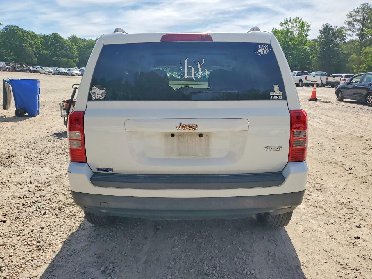 2014 Jeep Patriot Latitude - Фото 6