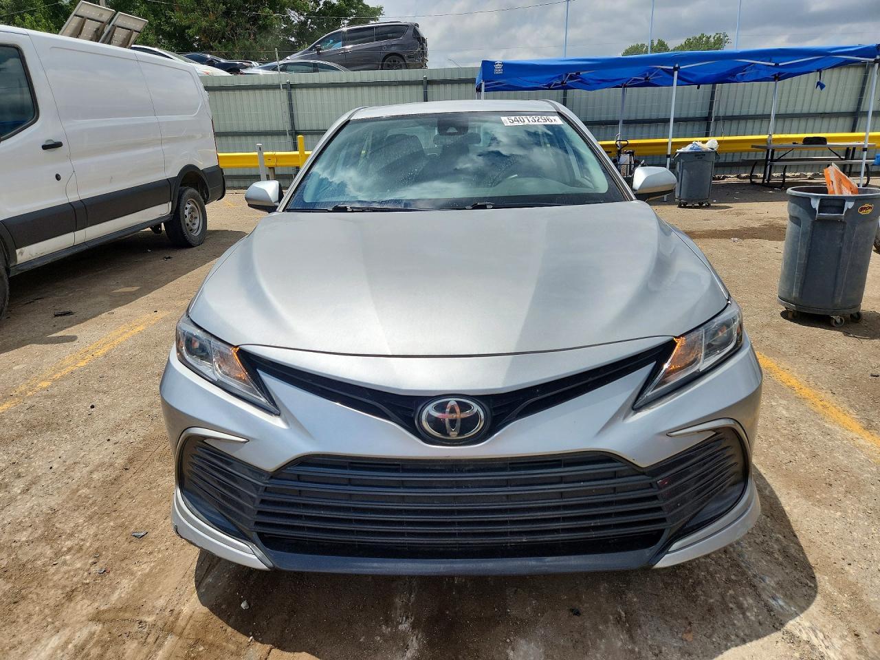 2021 Toyota Camry Le - Фото 5