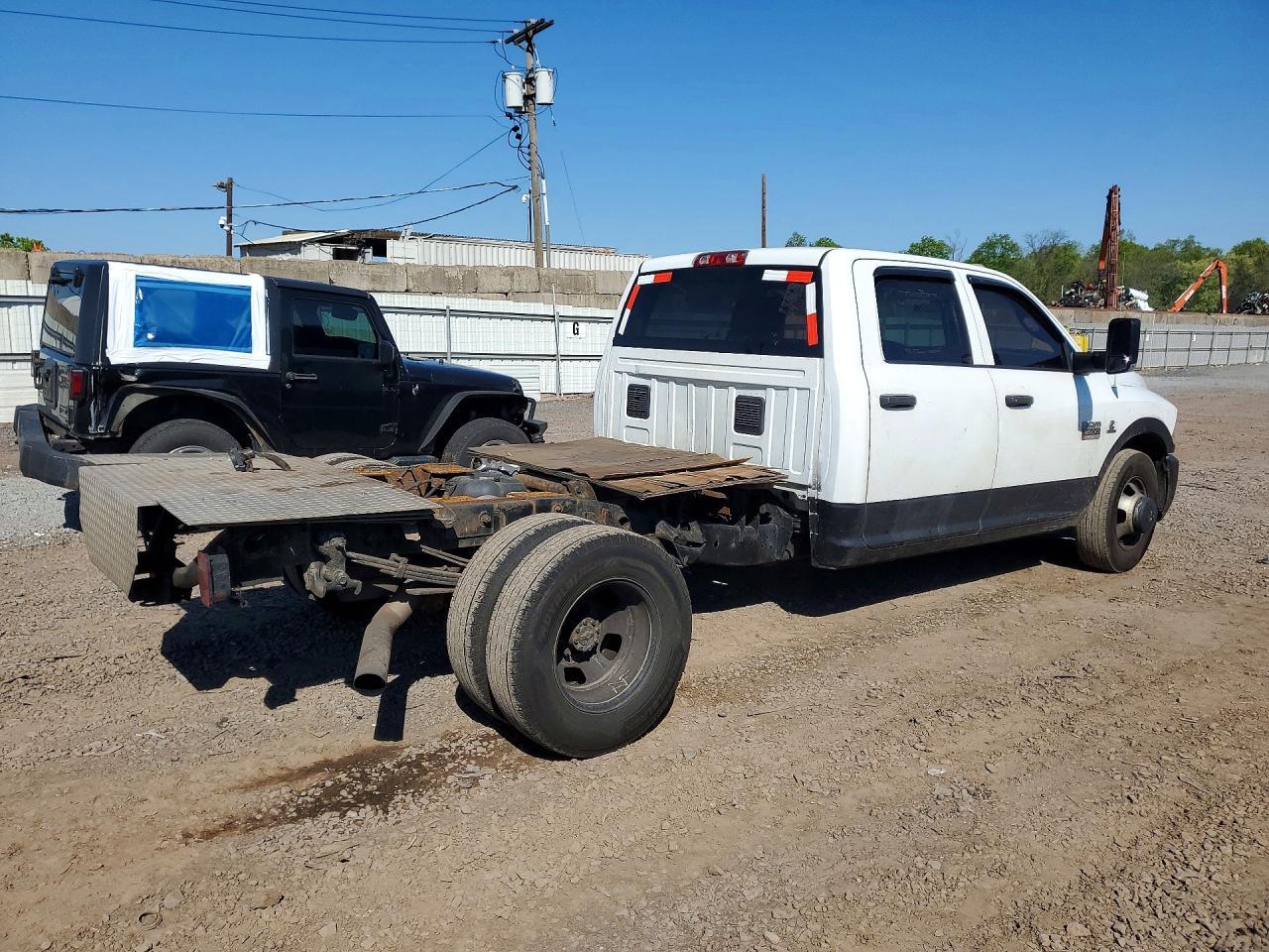 2011 Dodge Ram 3500 - Фото 3