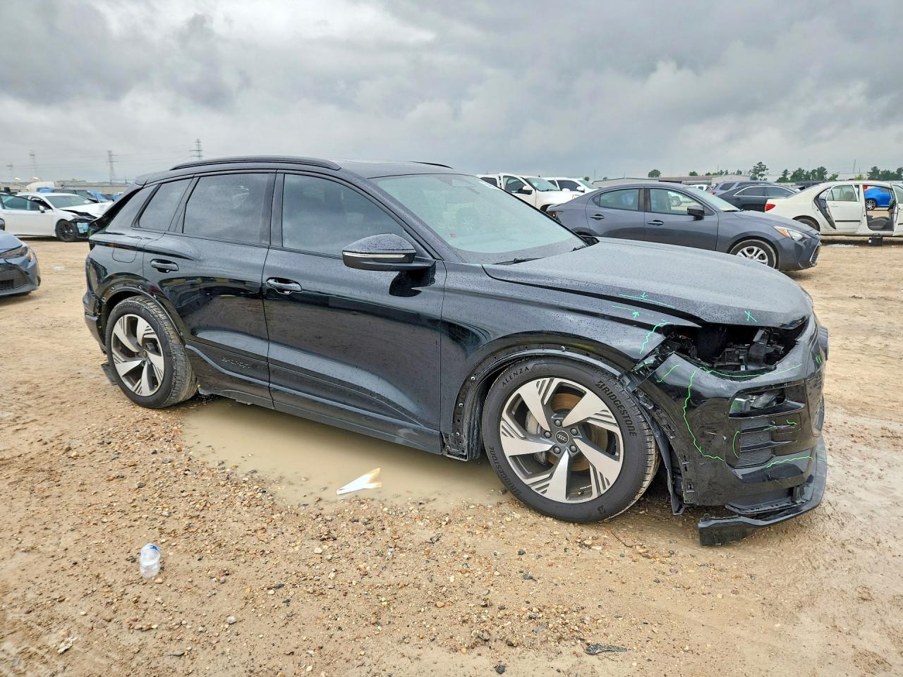 2025 Audi Q6 E-Tron Prestige - Фото 4