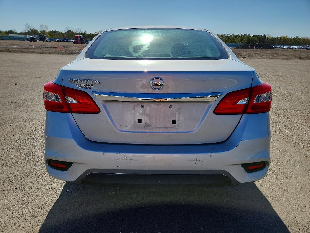 2019 Nissan Sentra S - Image 6