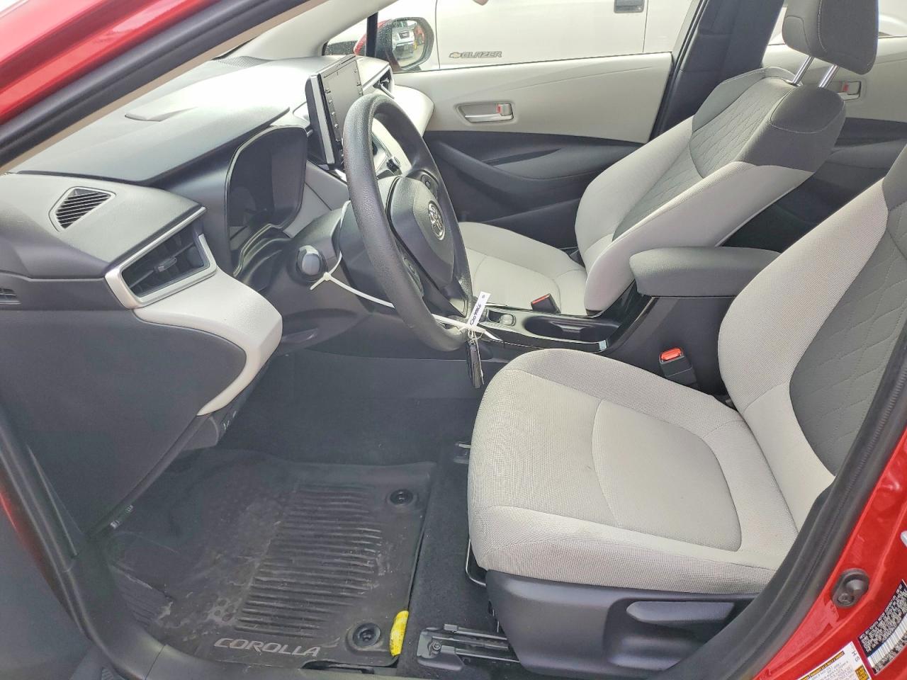 2021 Toyota Corolla Le - Image 7