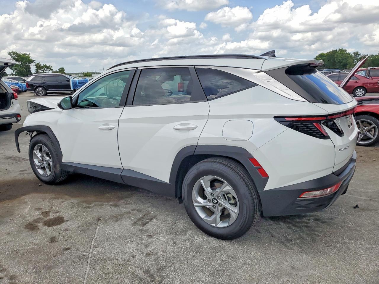 2022 Hyundai Tucson Sel - Фото 2