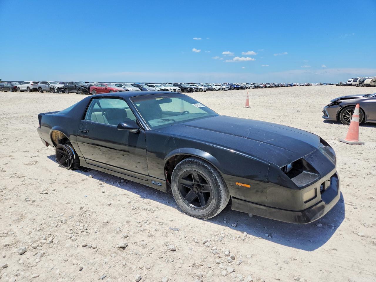 1990 Chevrolet Camaro Rs - Image 4