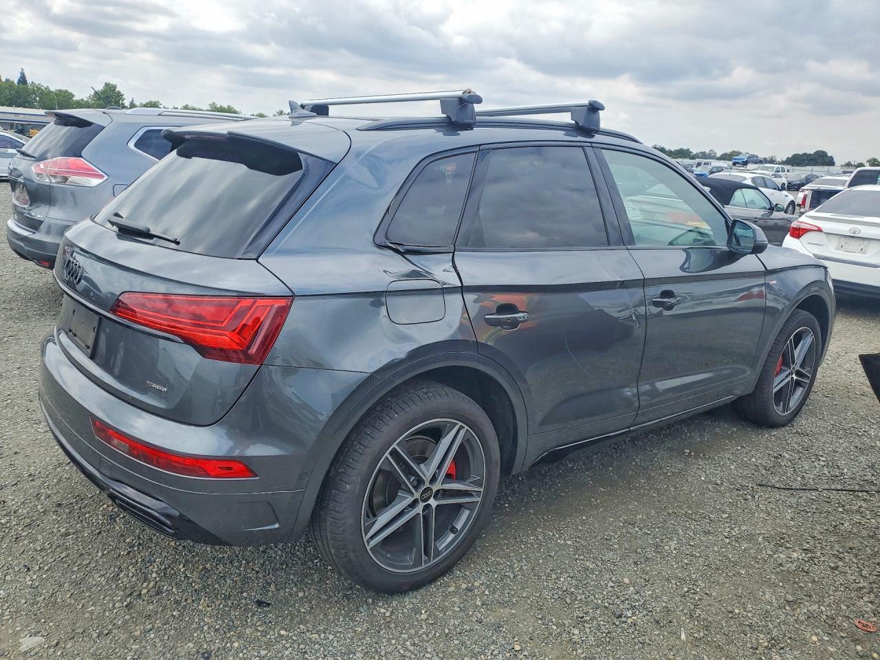 2024 Audi Q5 E Prestige 55 - Фото 3