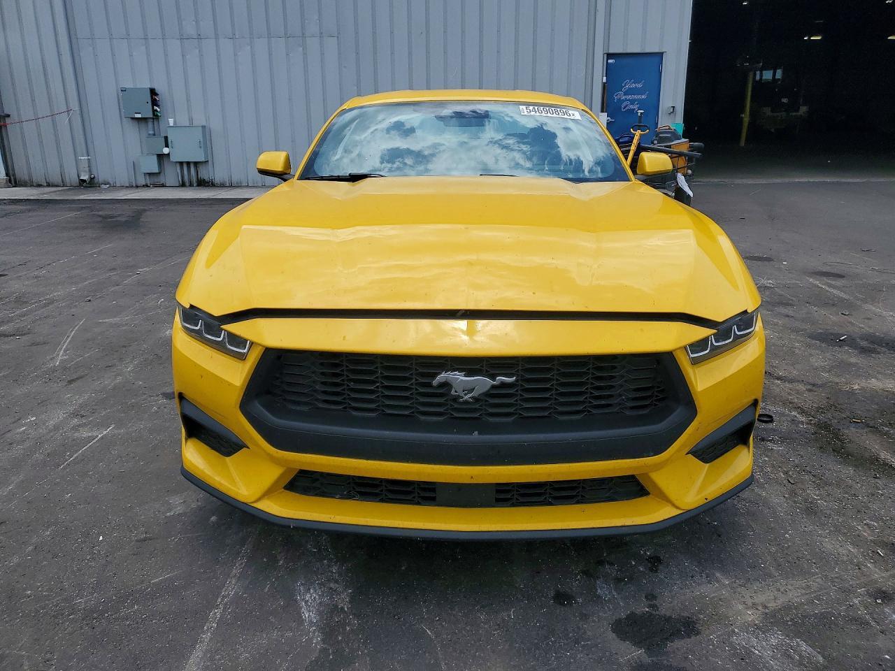 2024 Ford Mustang - Image 5