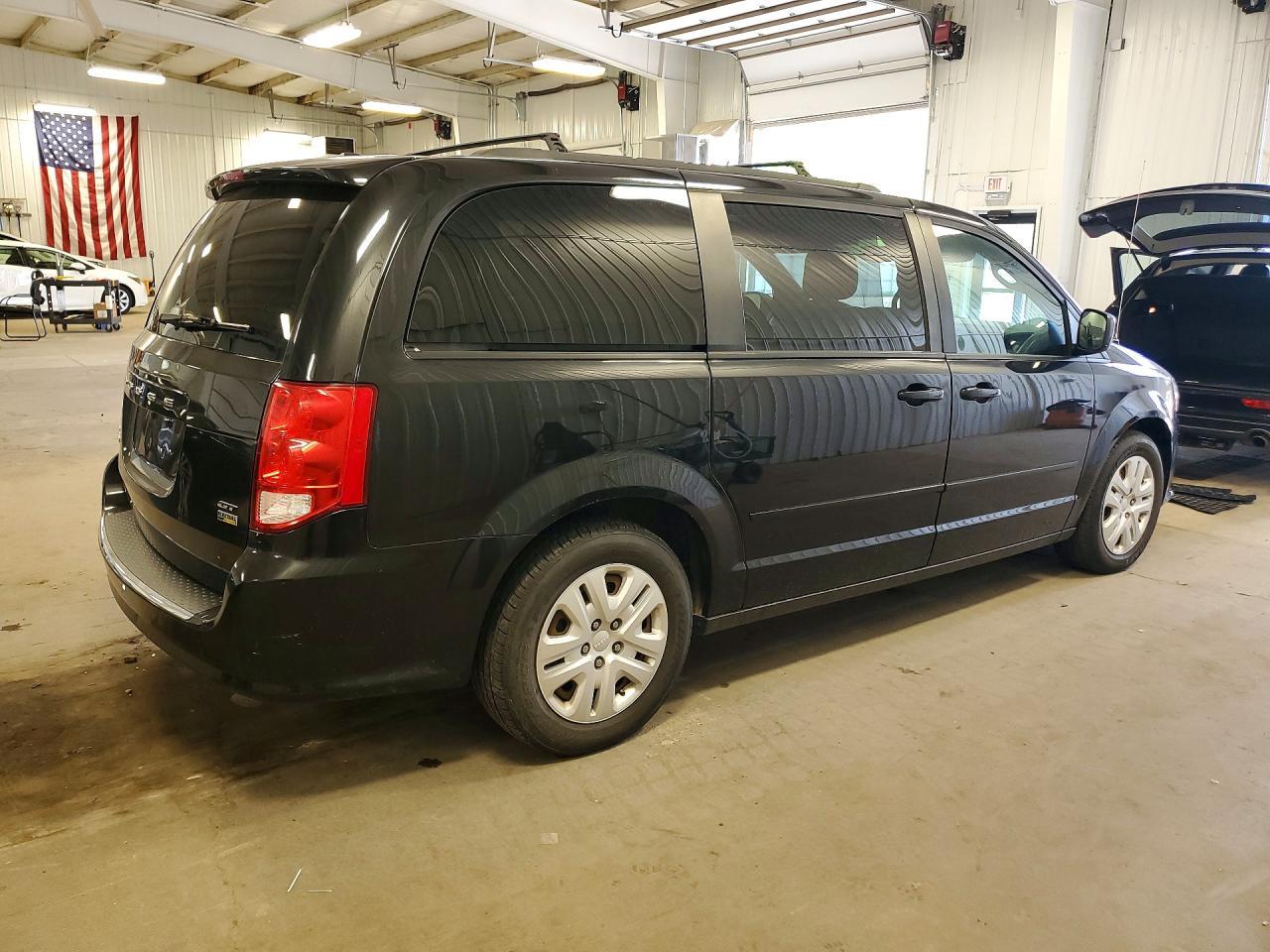 2017 Dodge Grand Caravan Gt - Фото 3