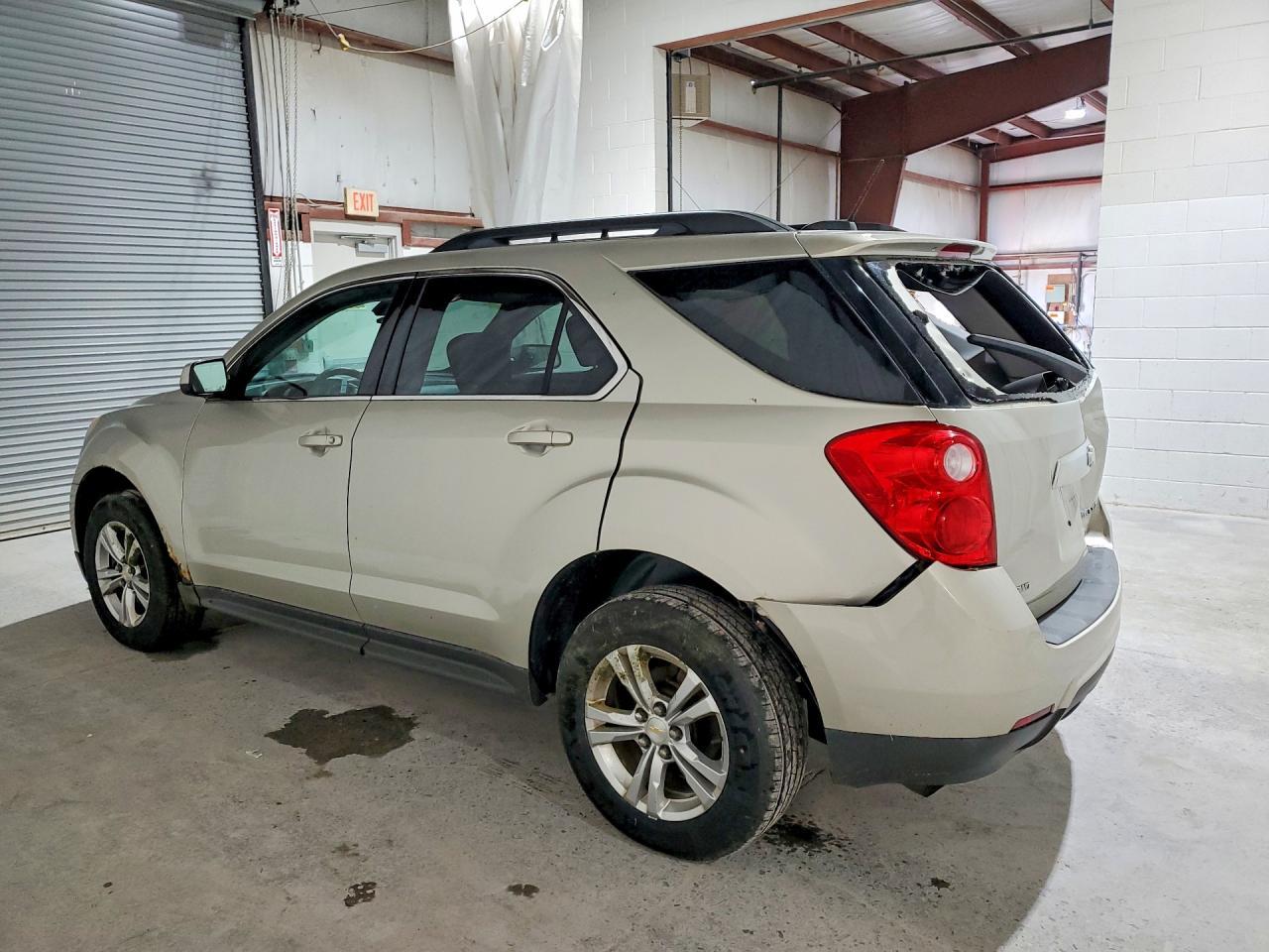 2015 Chevrolet Equinox Lt - Image 2