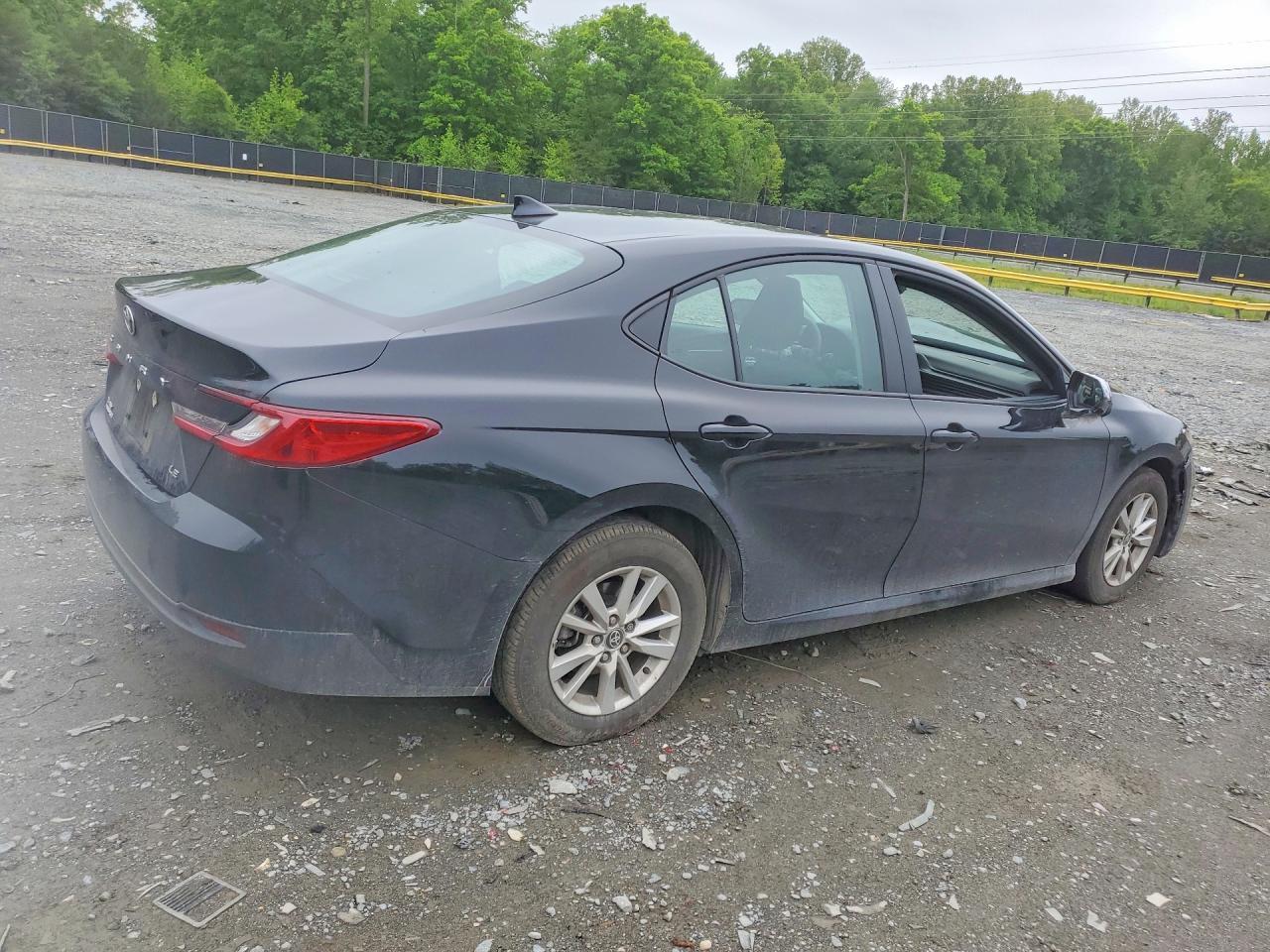 2025 Toyota Camry Le - Image 3