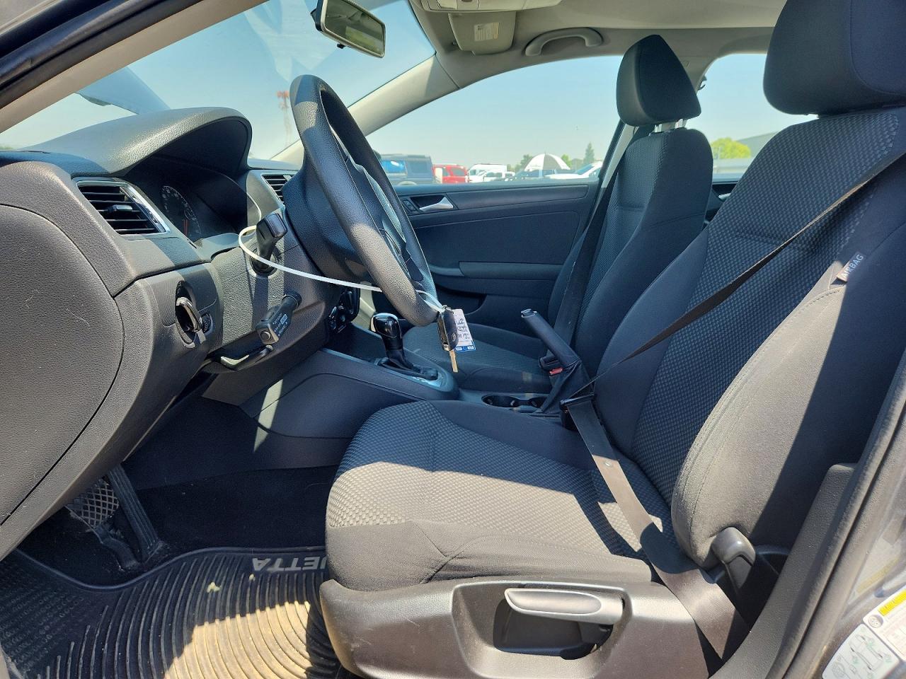 2011 Volkswagen Jetta Base - Image 7