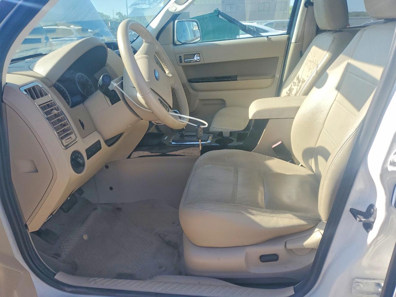 2012 Ford Escape Limited - Фото 7