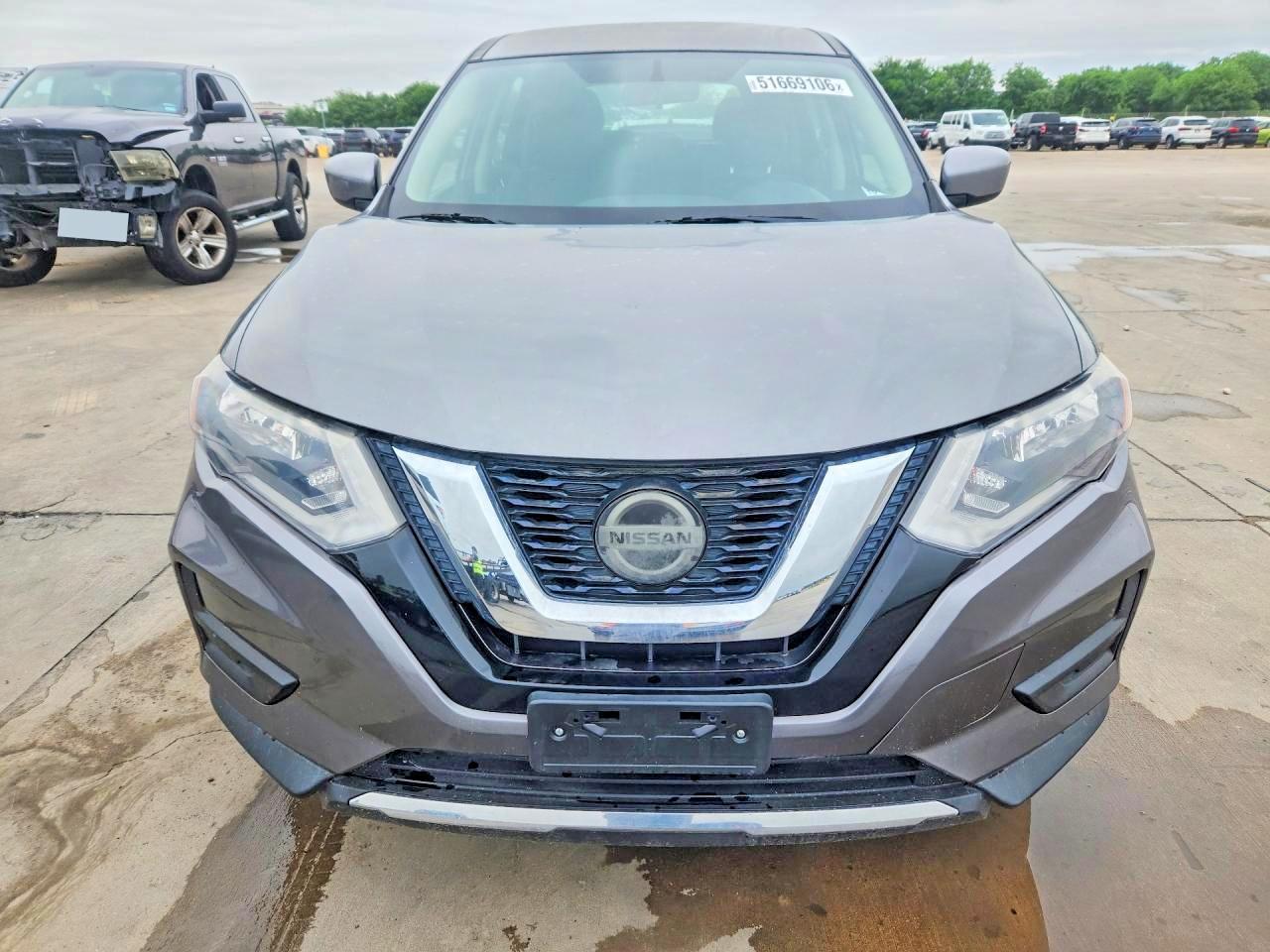 2018 Nissan Rogue S - Image 5