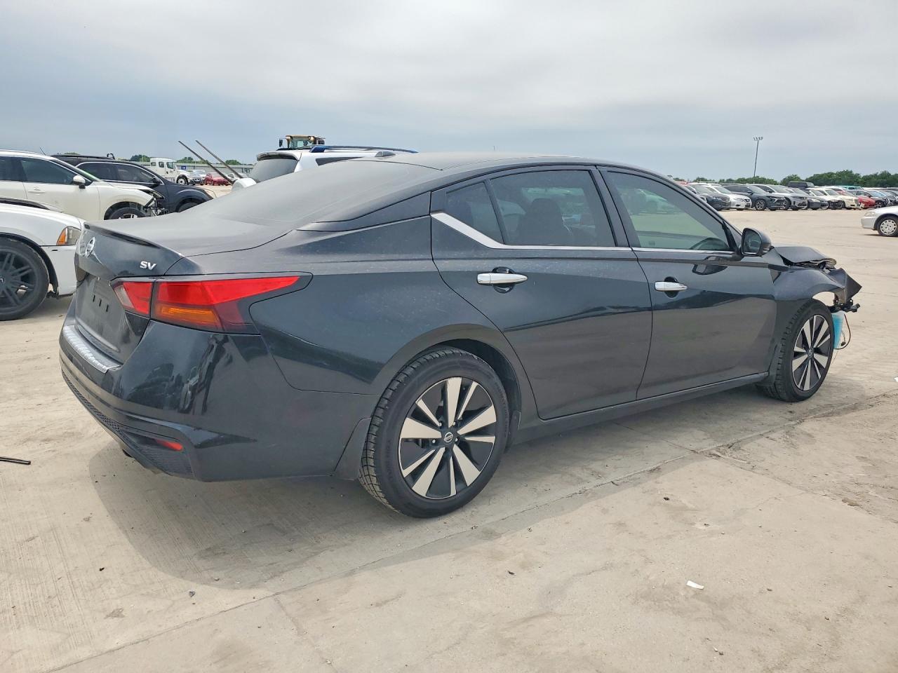 2022 Nissan Altima Sv - Фото 3