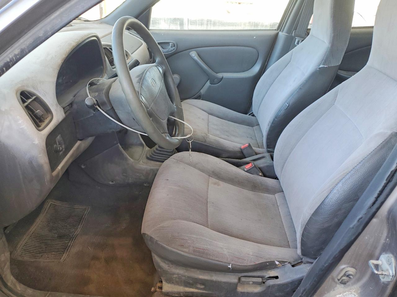 1995 Geo Metro Base - Image 7