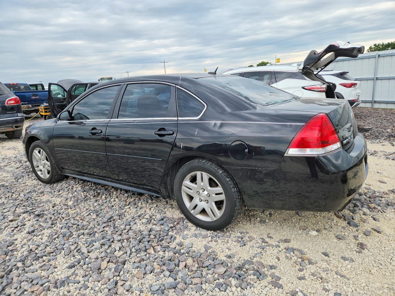 2015 Chevrolet Impala Limited Lt - Image 2