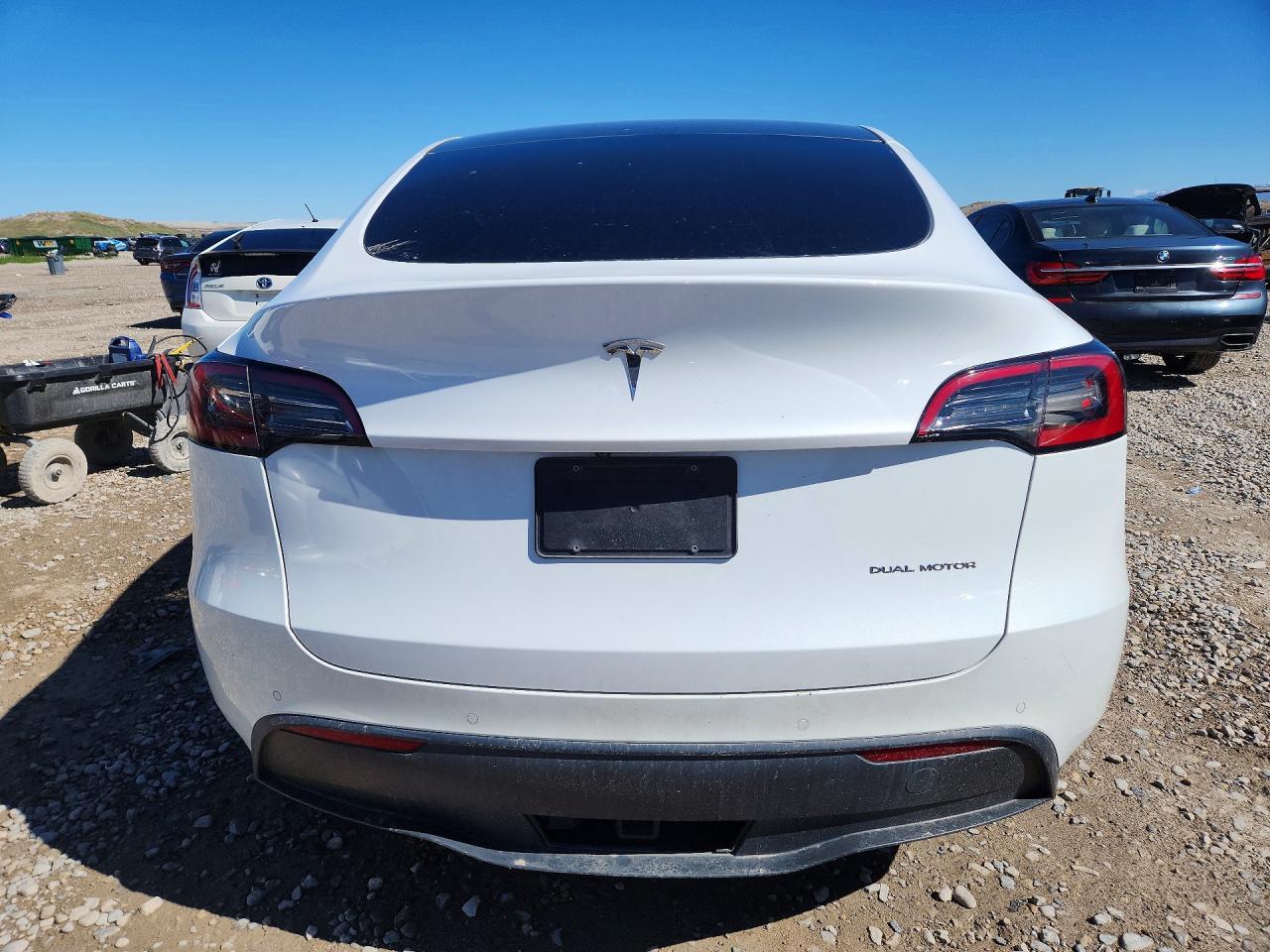 2022 Tesla Model Y - Фото 6