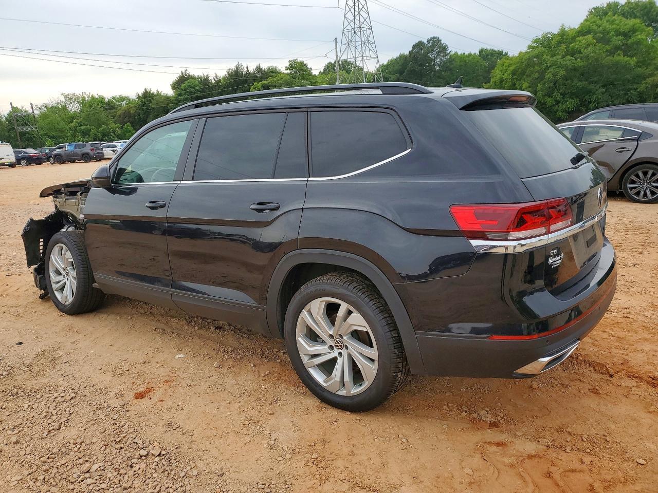 2022 Volkswagen Atlas Se - Фото 2