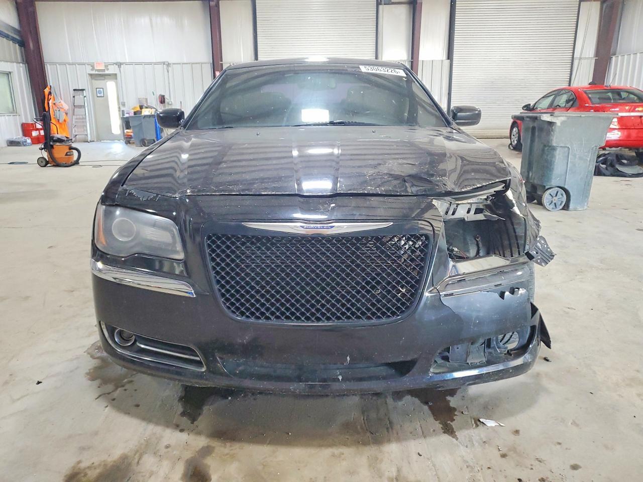 2014 Chrysler 300 S - Фото 5