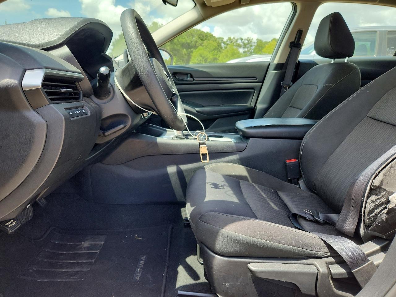 2023 Nissan Altima S - Фото 7
