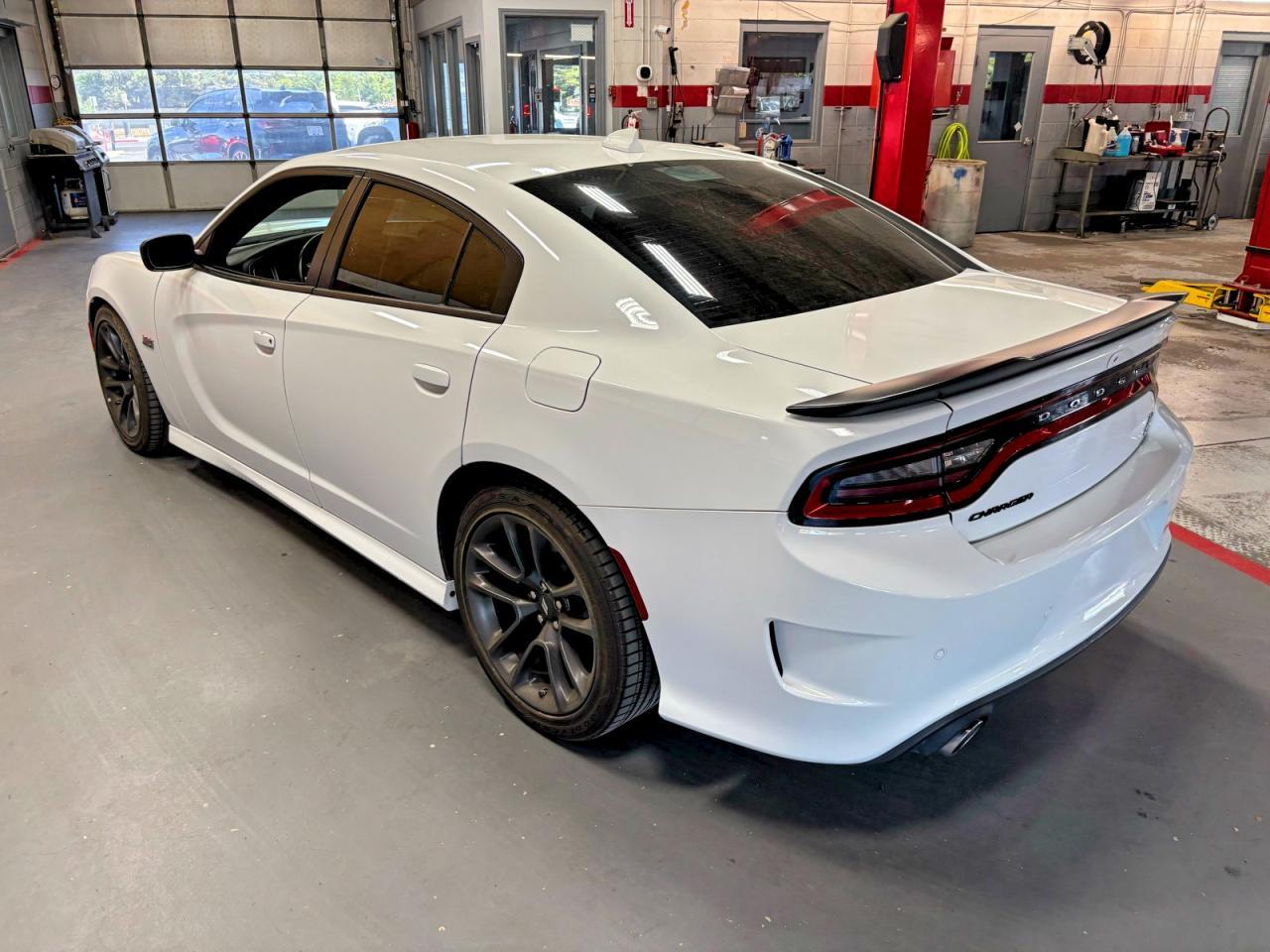 2023 Dodge Charger Scat Pack - Фото 3