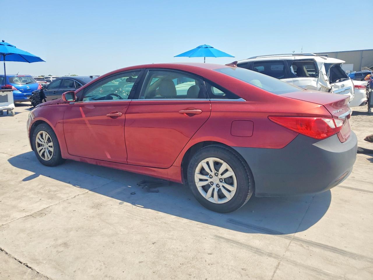 2011 Hyundai Sonata Gls - Image 2