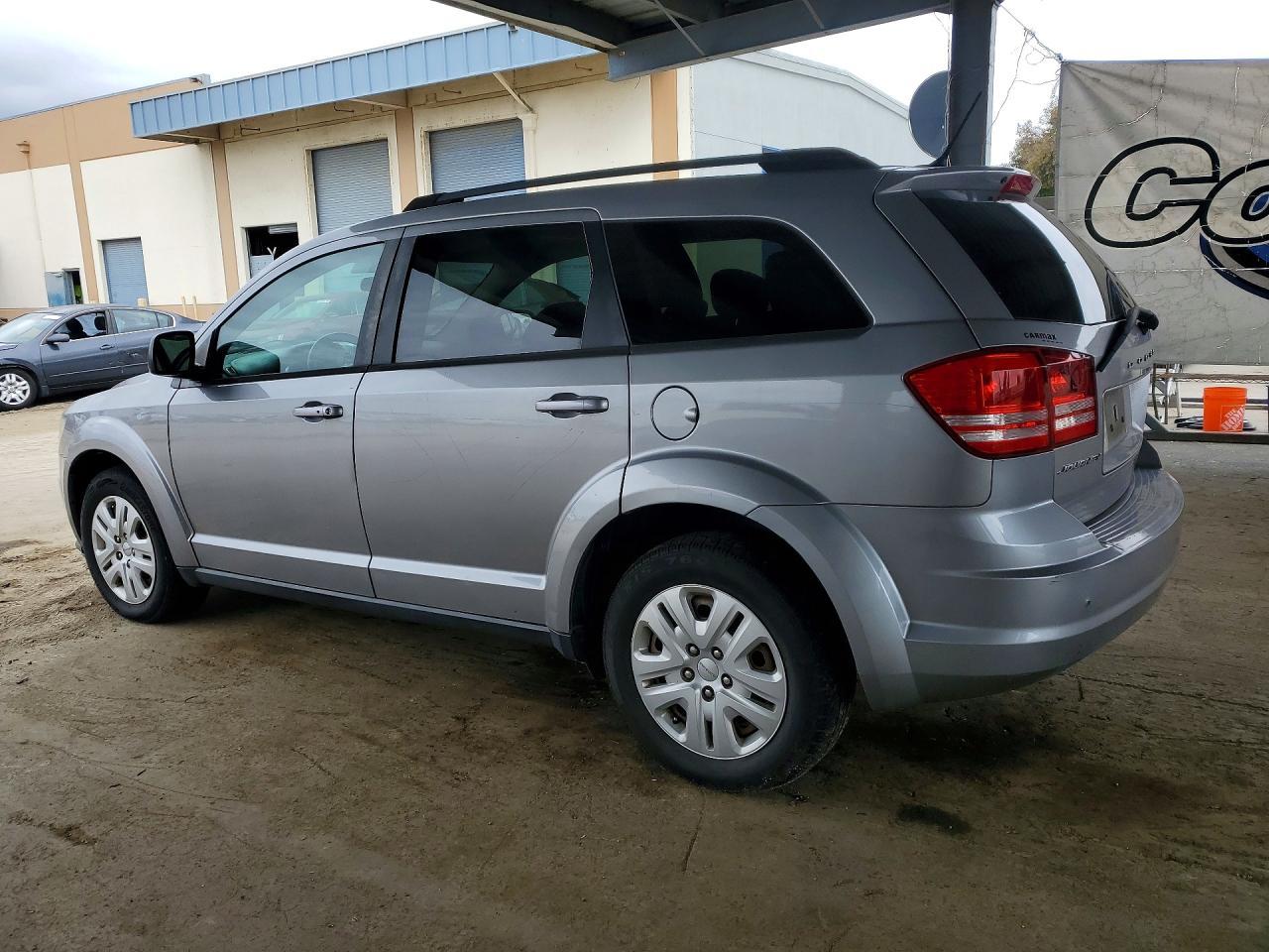 2016 Dodge Journey Se - Фото 2