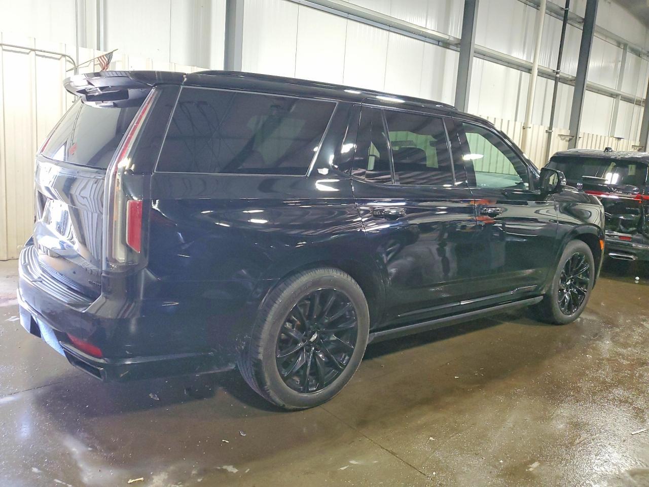 2021 Cadillac Escalade Sport Platinum - Фото 3