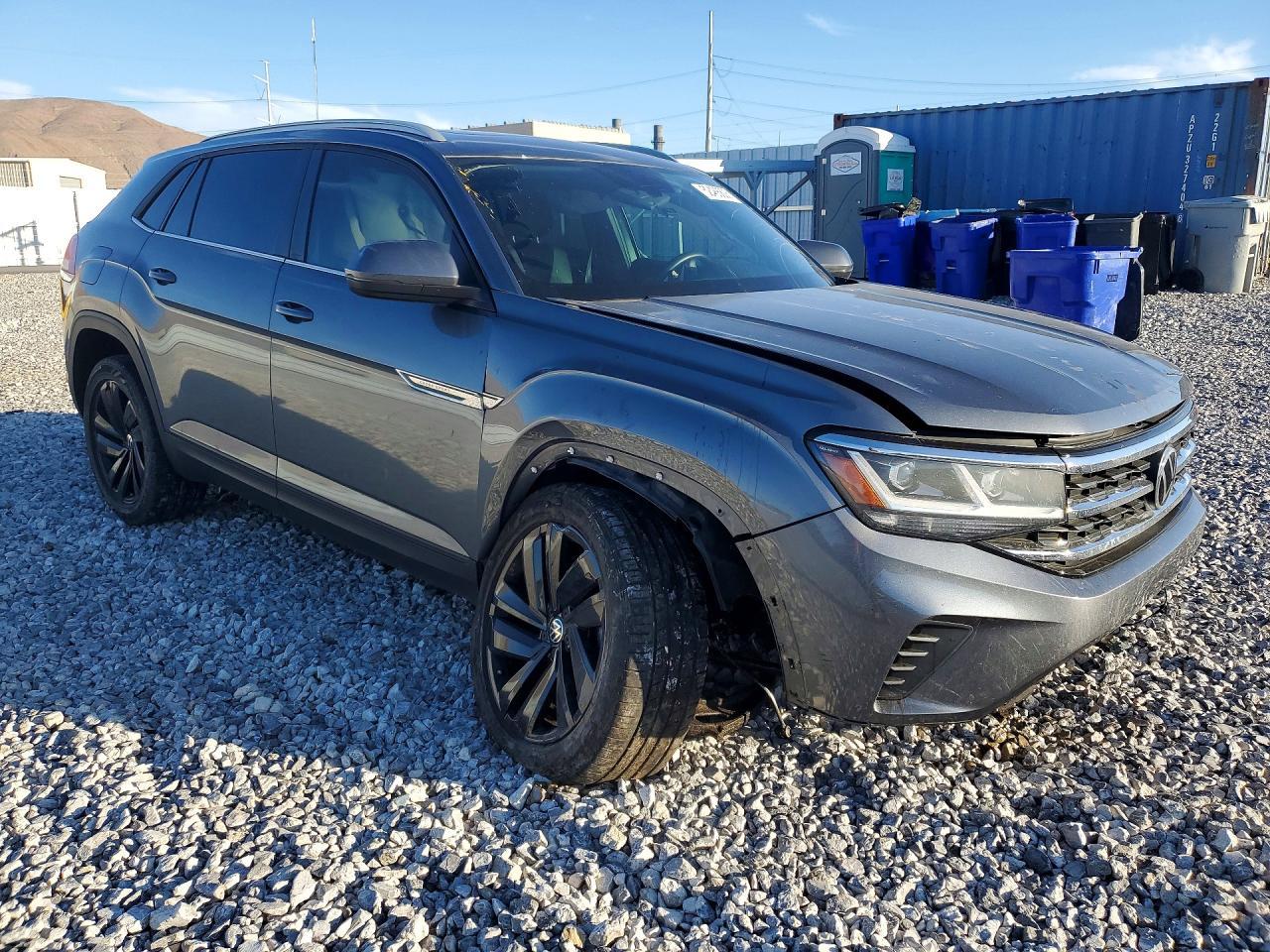 2021 Volkswagen Atlas Cross Sport Se - Image 4