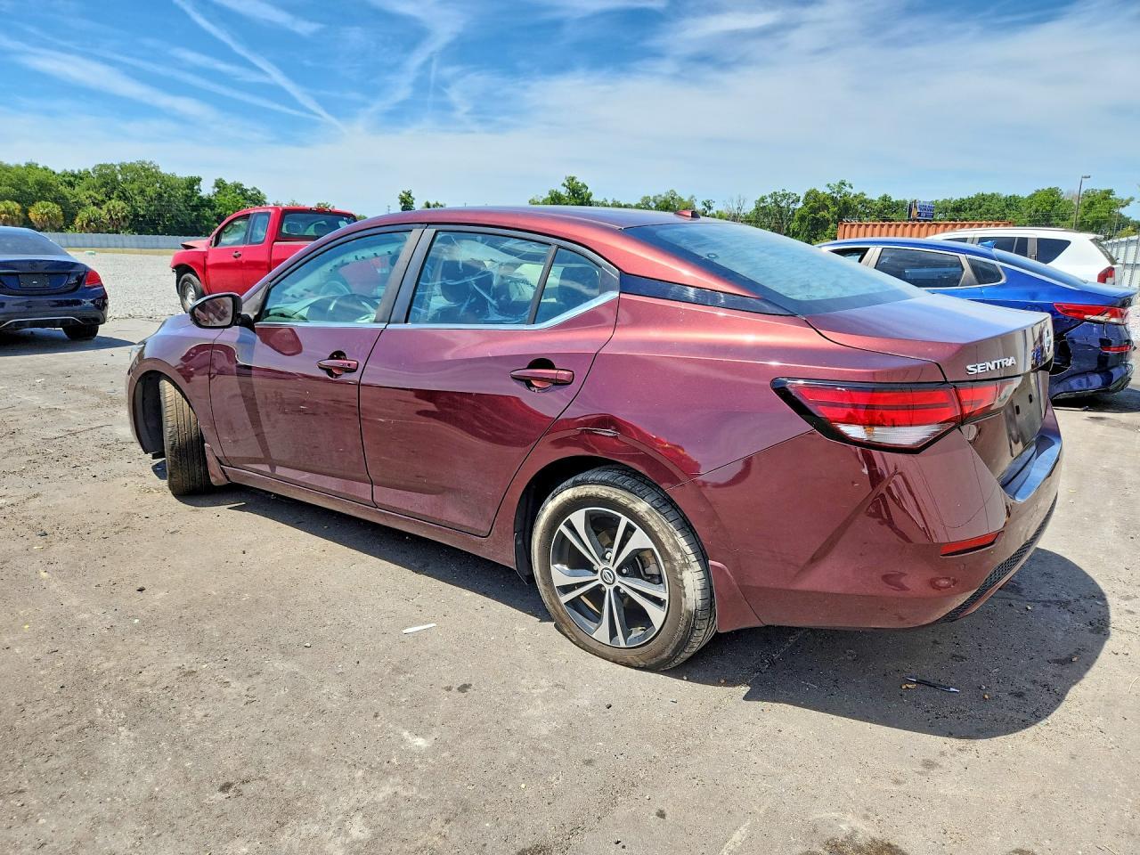 2020 Nissan Sentra Sv - Image 2