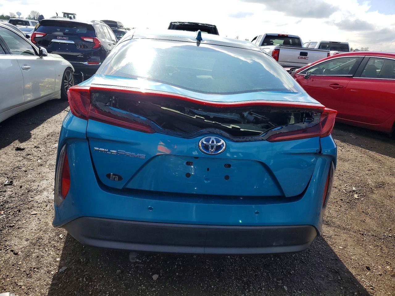 2017 Toyota Prius Prime Advanced - Фото 6
