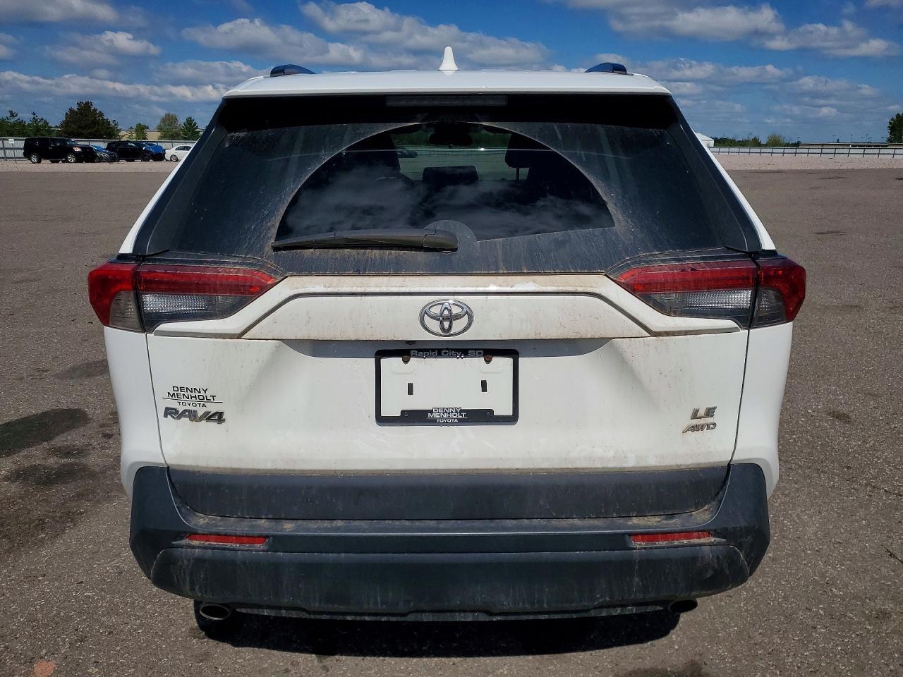2021 Toyota Rav4 Le - Фото 6