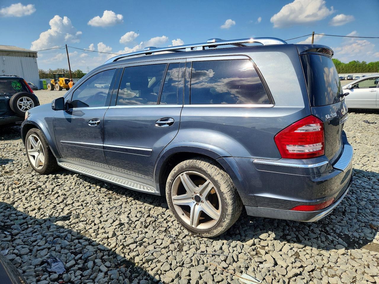 2011 Mercedes-Benz Gl 550 4Matic - Фото 2