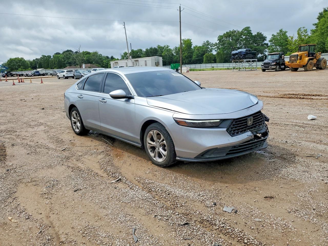 2025 Honda Accord Lx - Фото 4