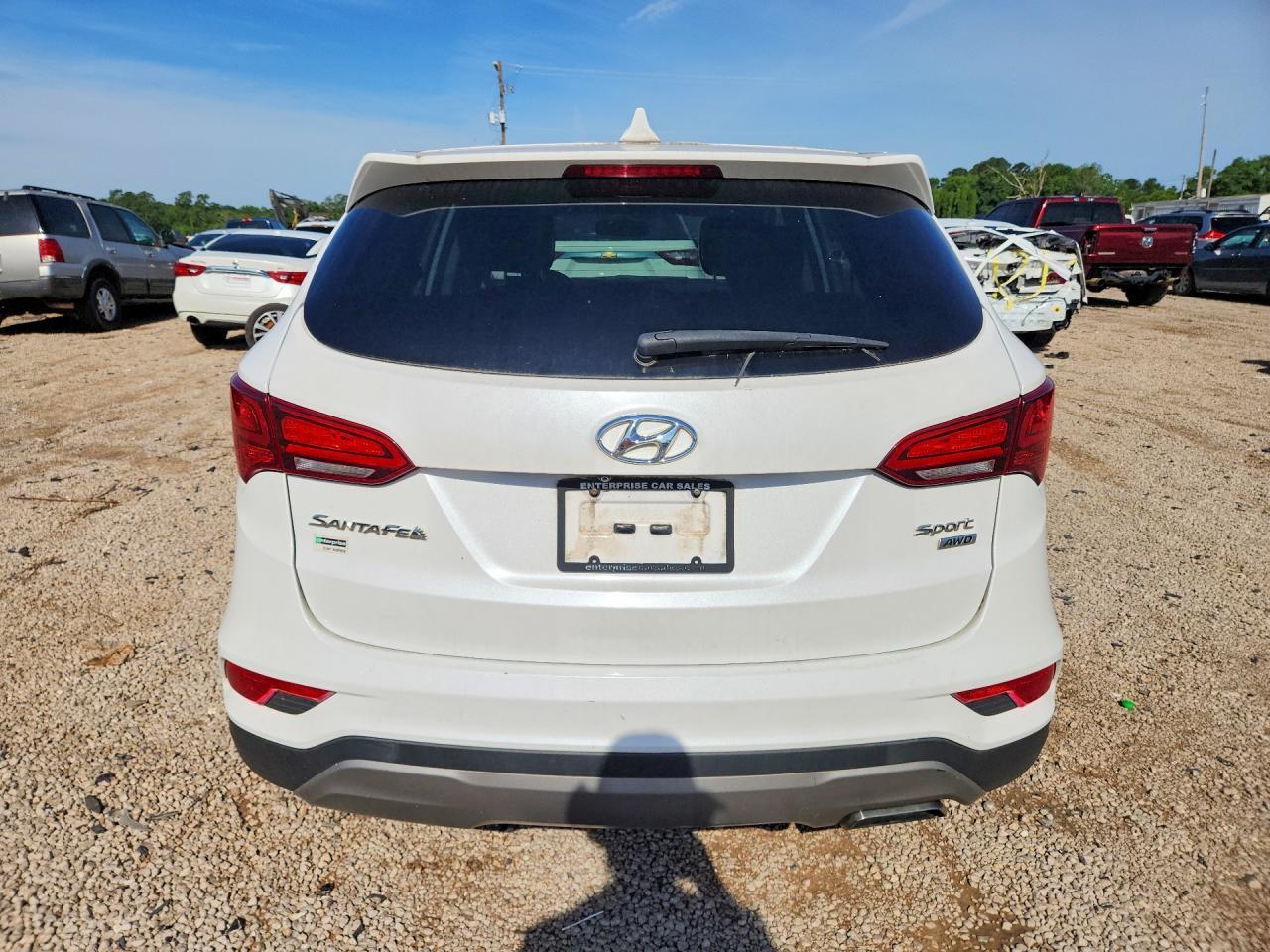 2017 Hyundai Santa Fe Sport 2.4L - Фото 6
