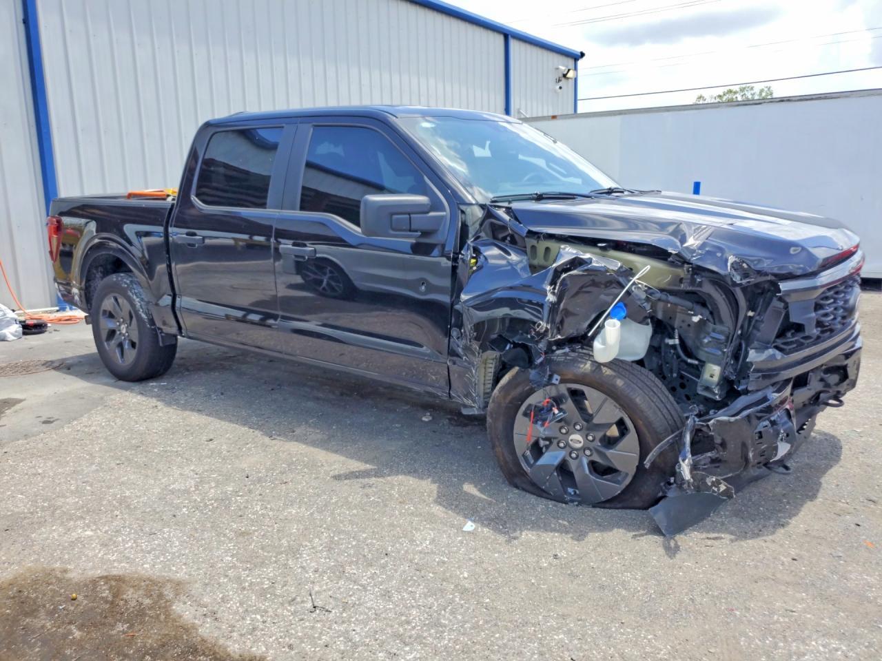 2025 Ford F150 Stx - Image 4