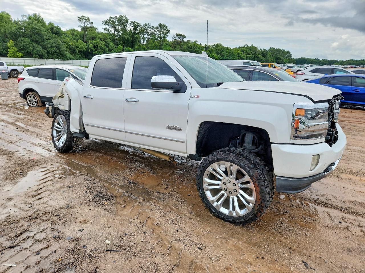 2017 Chevrolet Silverado K1500 High Country - Image 4
