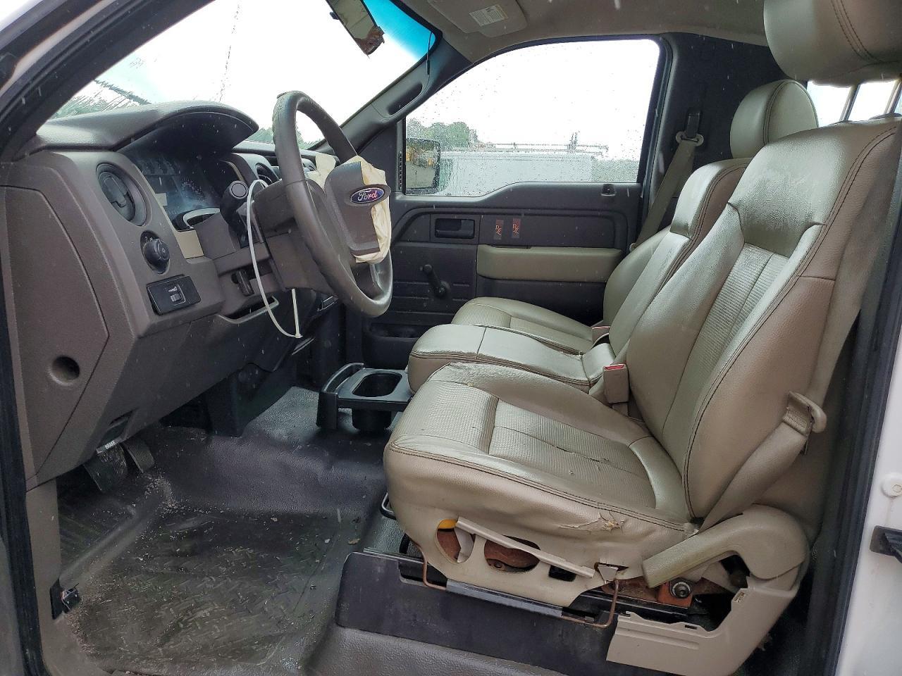 2010 Ford F150 - Фото 7