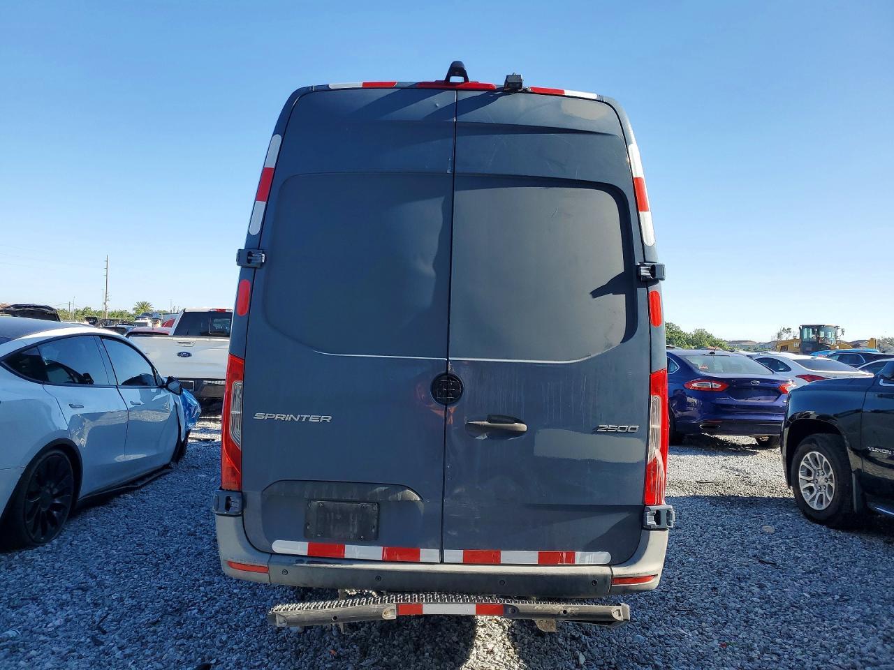 2019 Mercedes Benz Sprinter 2500 Delivery Van - Image 6