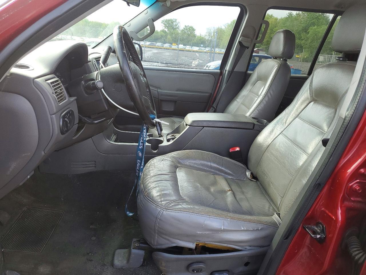 2005 Ford Explorer Xlt - Image 7
