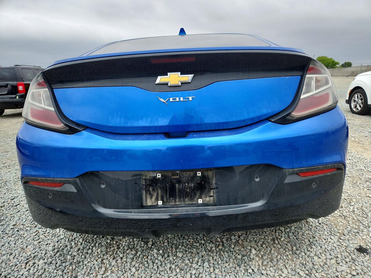 2018 Chevrolet Volt Lt - Image 6