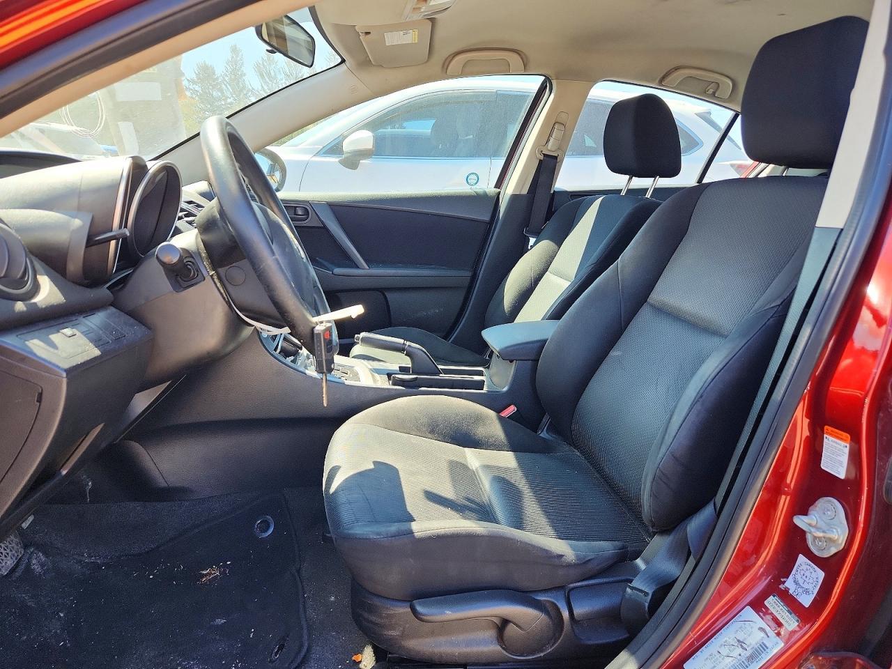 2011 Mazda 3 I - Image 7