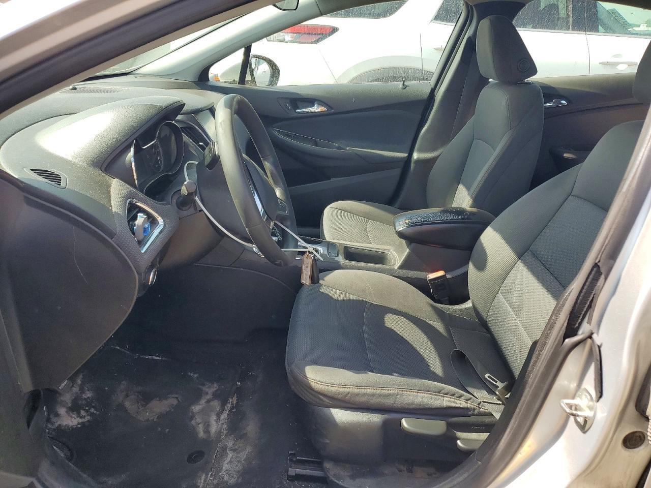 2019 Chevrolet Cruz - Фото 7