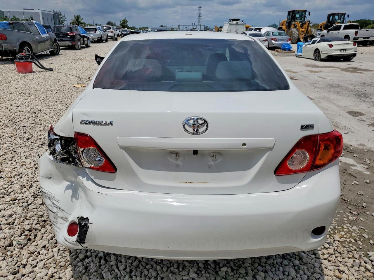 2009 Toyota Corolla Xle - Image 6