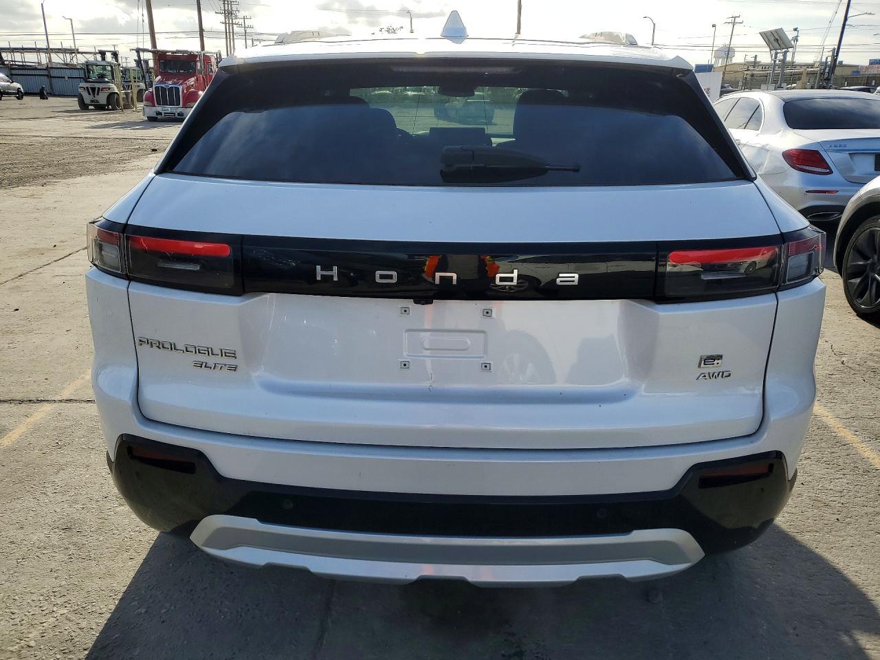 2024 Honda Prologue Elite - Image 6