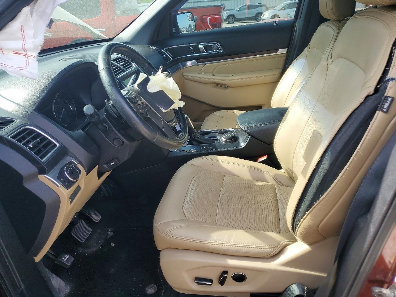 2016 Ford Explorer - Image 7