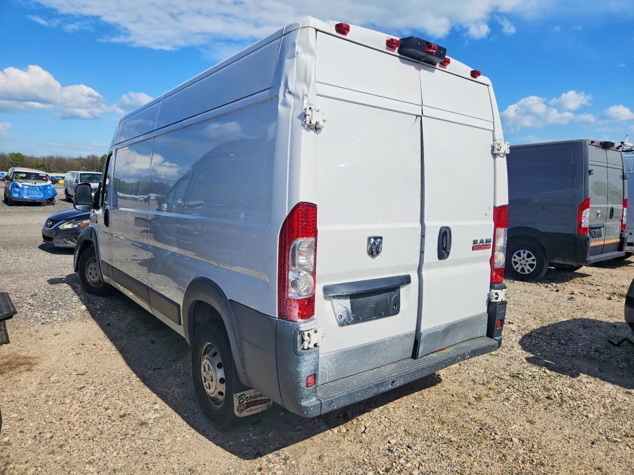2015 Ram Promaster 3500 Utility / Service Van - Фото 2
