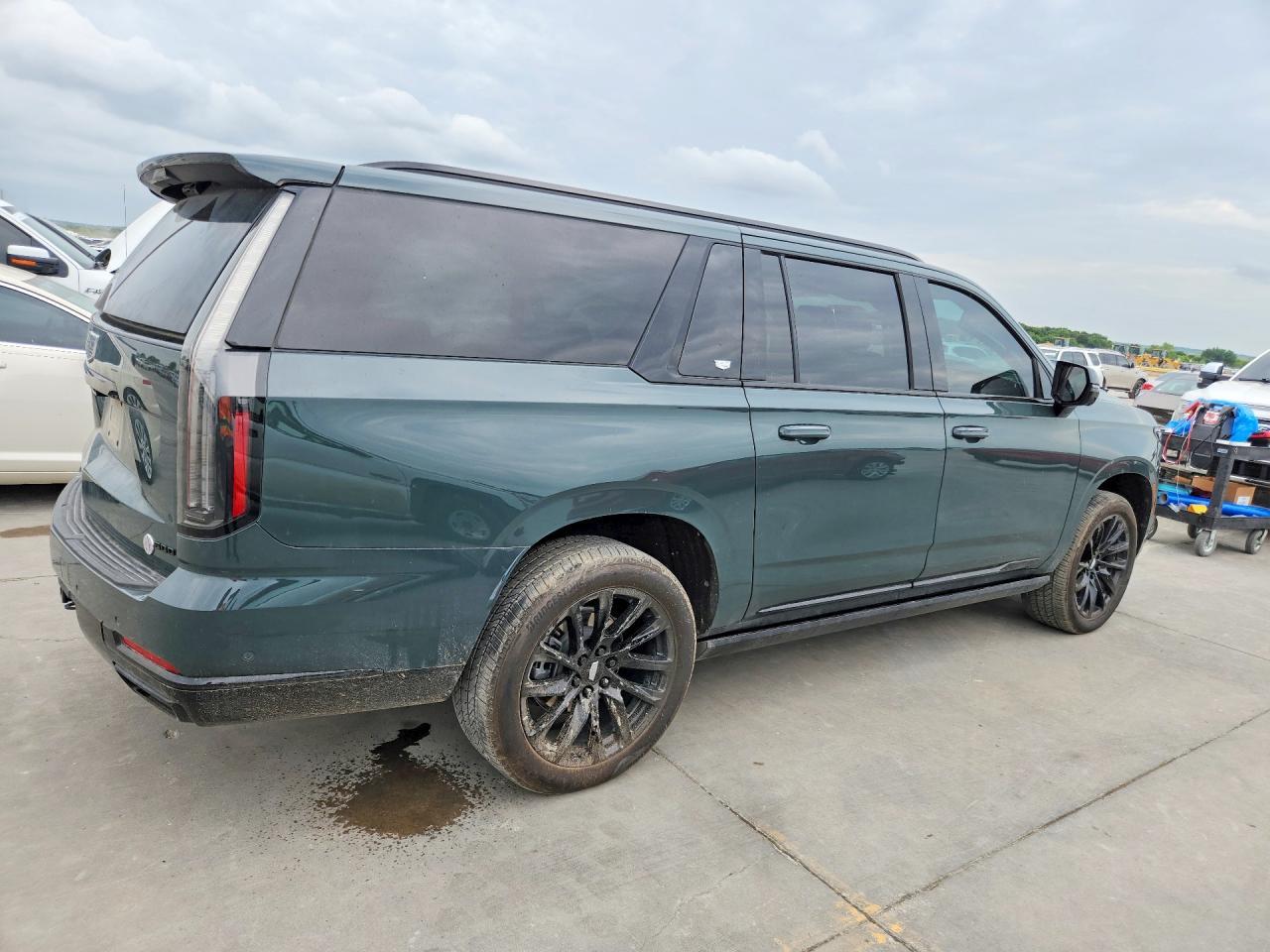 2025 Cadillac Escalade Esv Sport - Фото 3