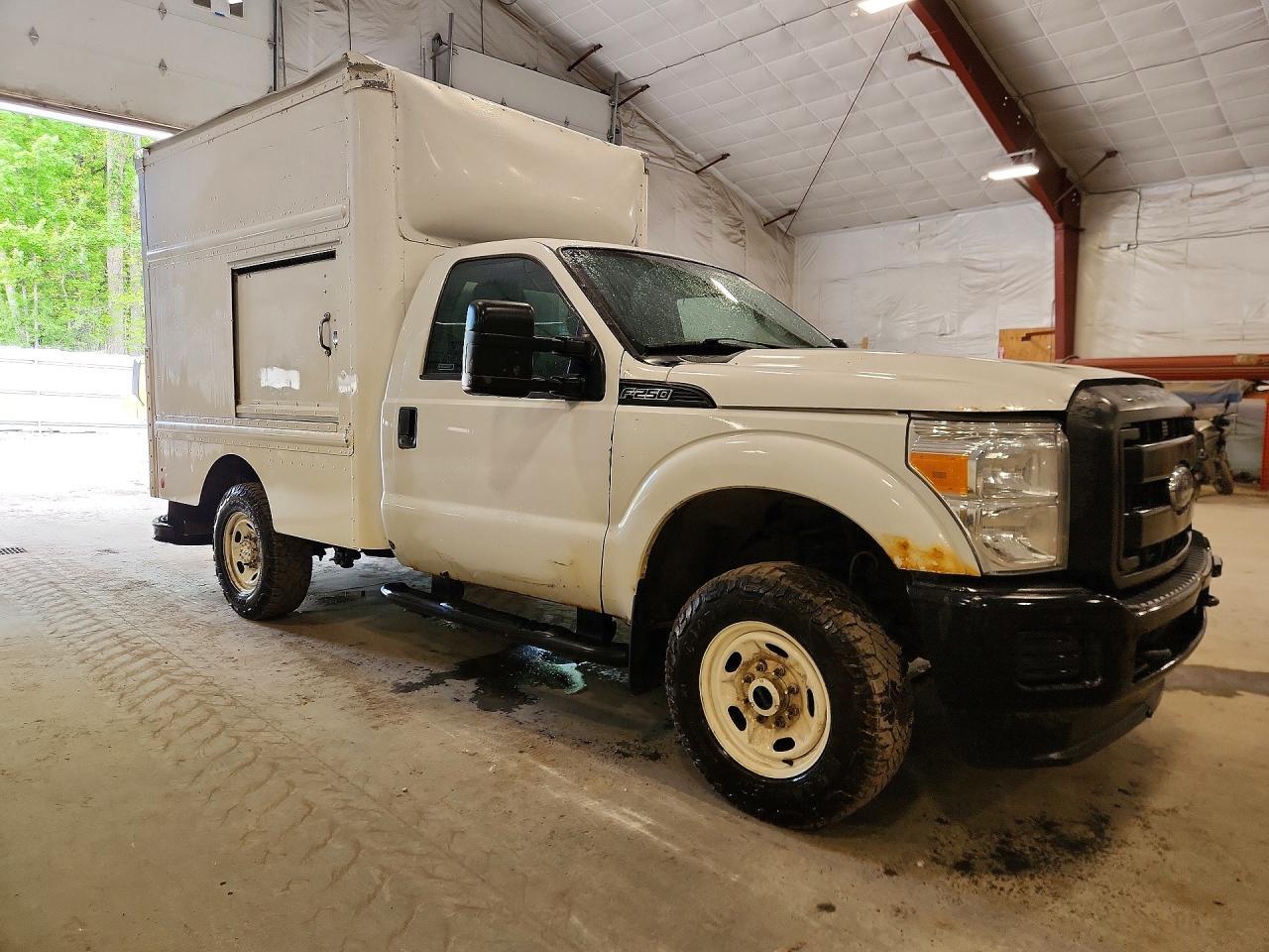2015 Ford F-250 Sd Box Truck- R & D- Cln Title- Pri Fleet- Ck Eng Lt On - Фото 4