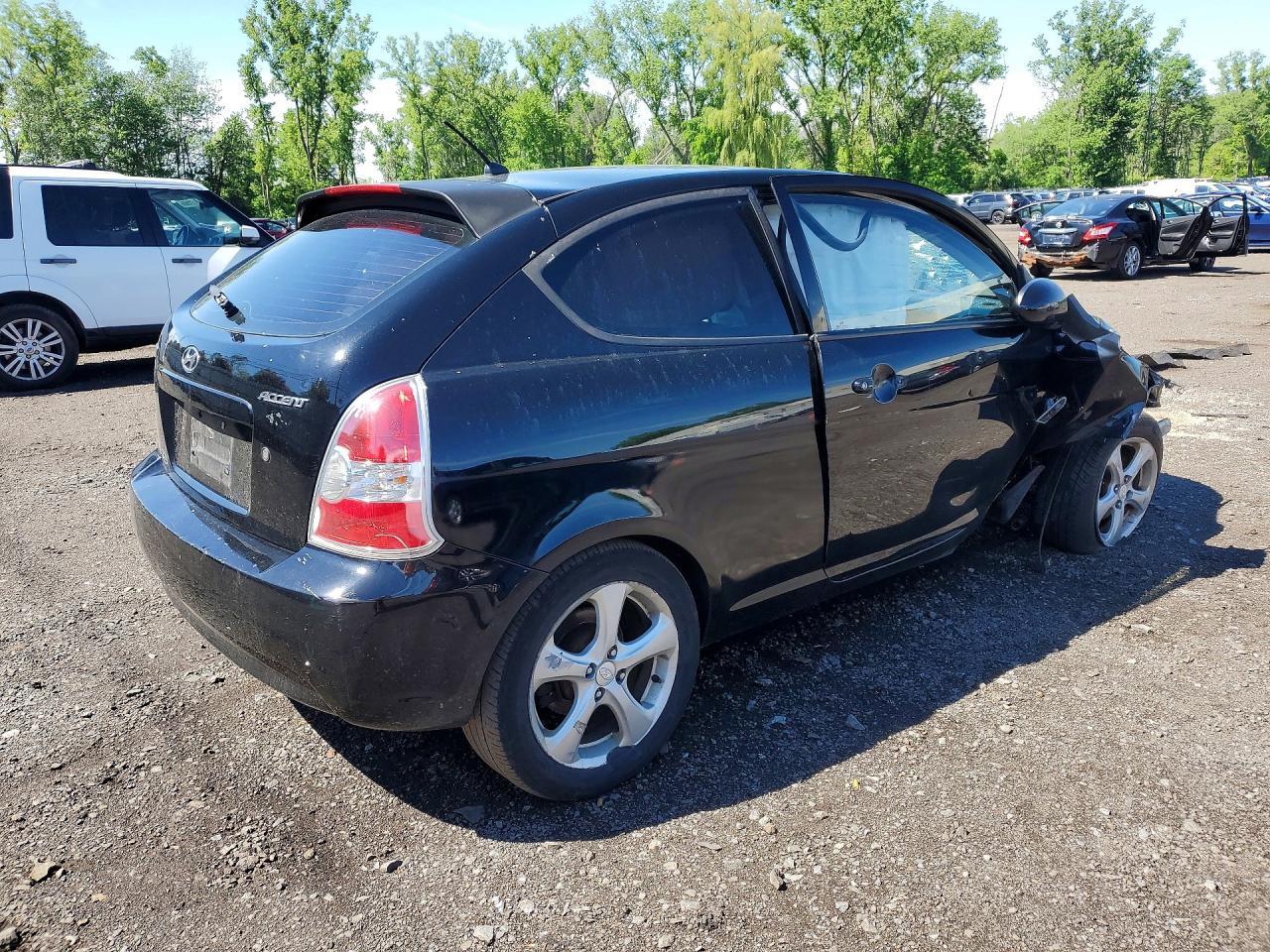 2007 Hyundai Accent Se - Image 3