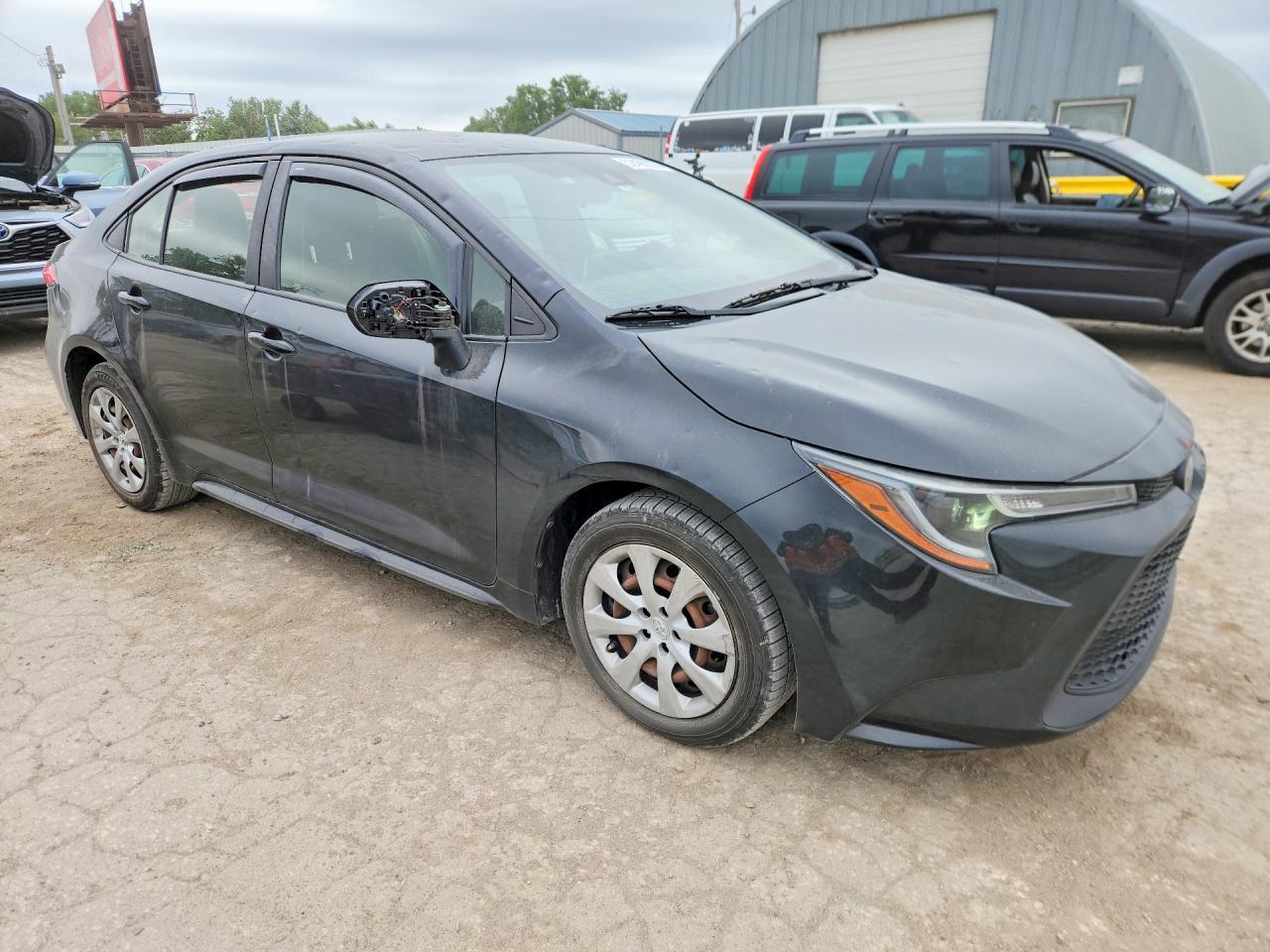 2020 Toyota Corolla Le - Image 4